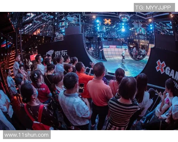 极限运动世界杯成都街舞队精彩配合展现团队默契与创新魅力